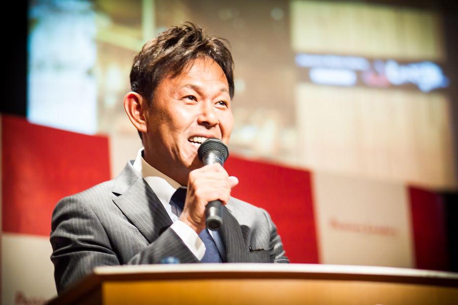 西山 知義 氏株式会社ダイニングイノベーション 代表取締役会長)