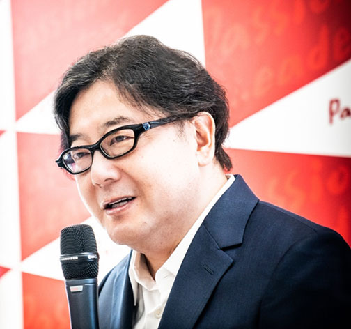秋元 康