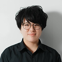 川中 万里奈